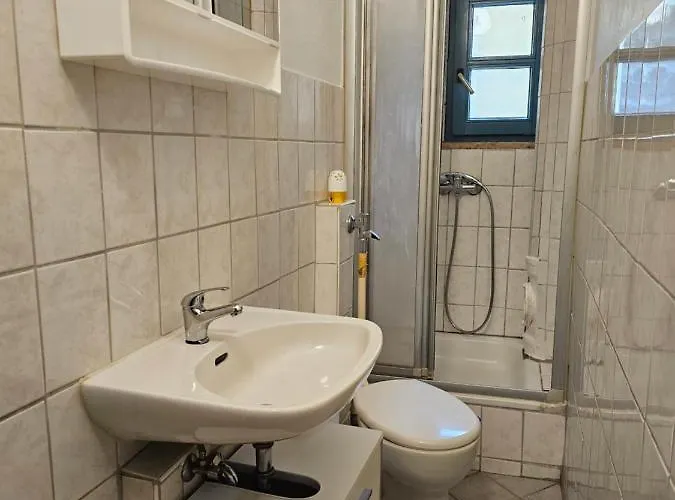 B&r Ganze Sued דירה *